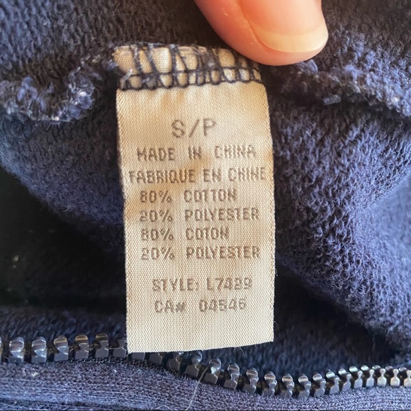 👚3 for $23 - Nice Sweater/Vest - Picture 5 of 5